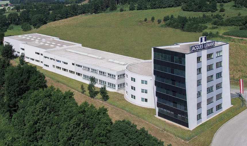 Jacques Lemans Firmenzentrale Flugansicht der Firmenzentrale | Jacques Lemans®